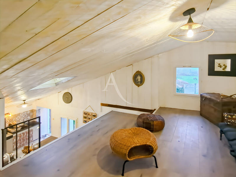 Maison - 88 m² - 3 pièces