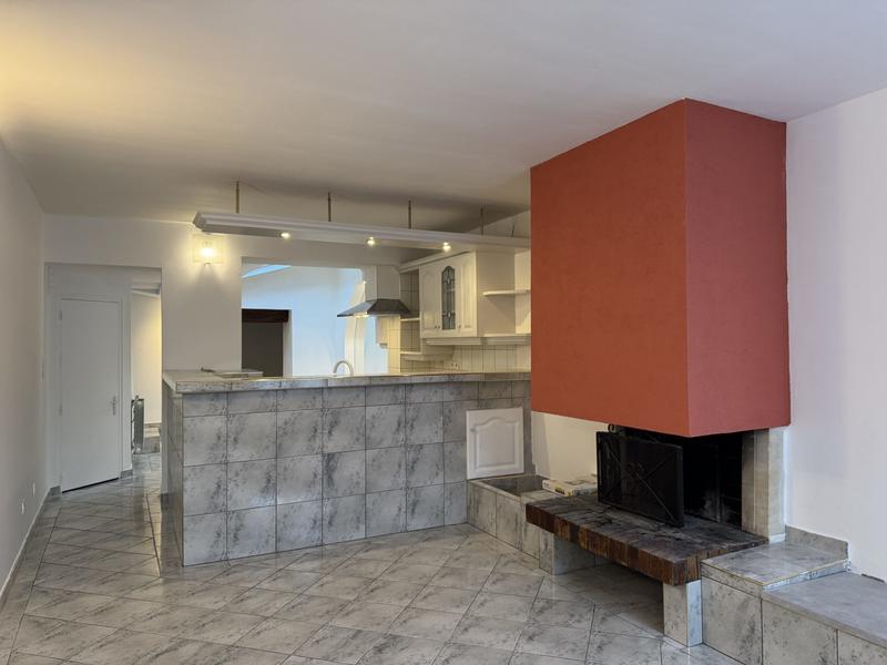 Maison - 94 m² - 4 pièces