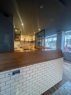 Local commercial - 220 m²