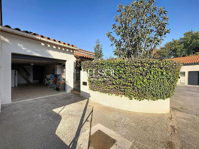 Maison - 87 m² - 4 pièces