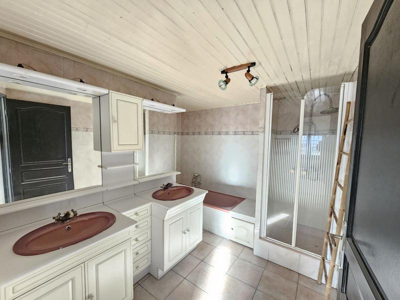 Maison - 135 m² - 5 pièces