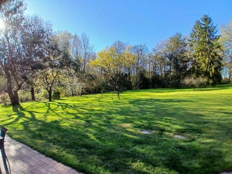 Maison - 196 m² - 9 pièces