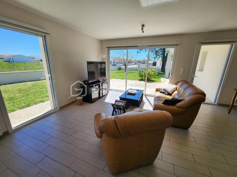 Maison traditionnelle - 146 m² - 5 pièces