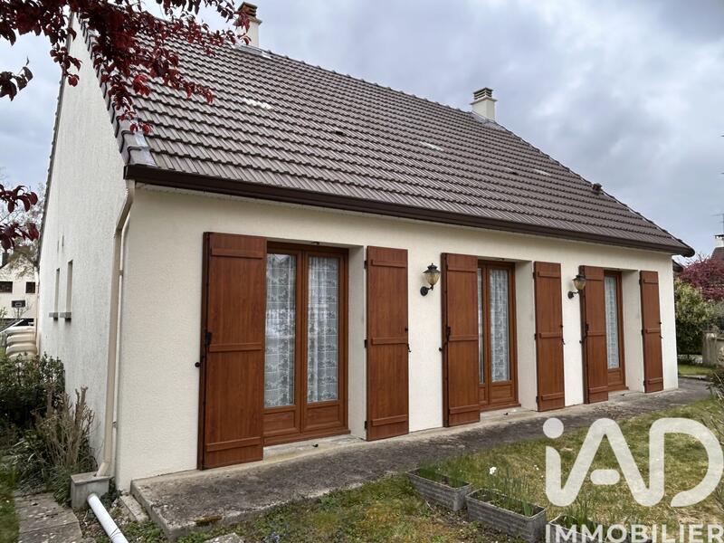 Maison - 81 m² - 5 pièces