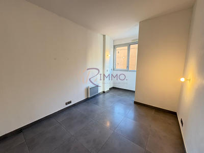 Appartement - 42 m² - 1 pièce