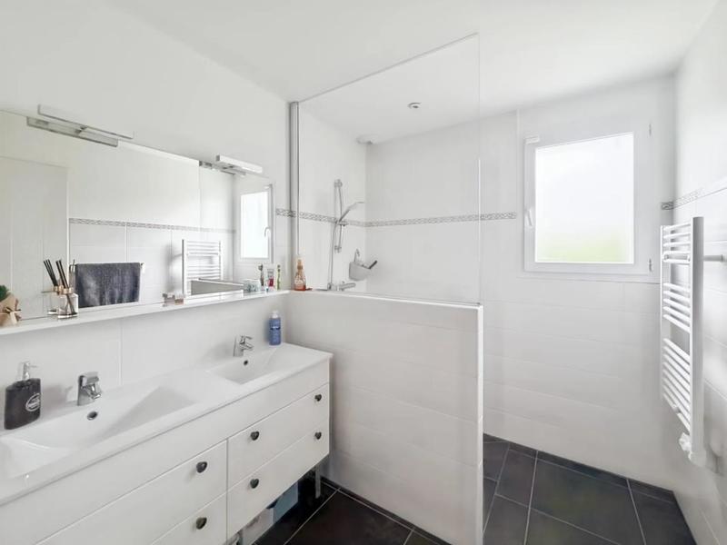 Maison - 123 m² - 6 pièces