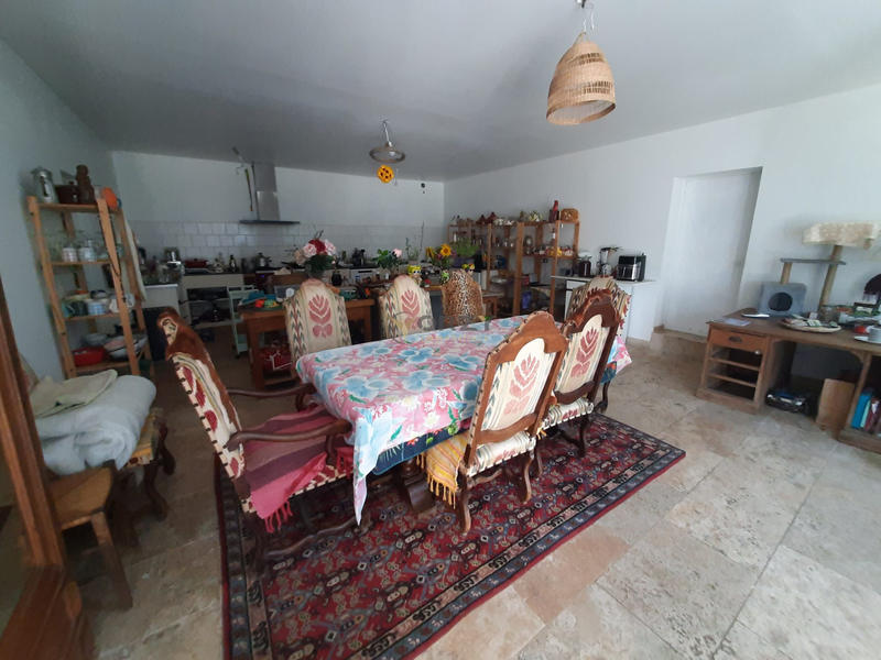 Mas - 300 m² - 10 pièces