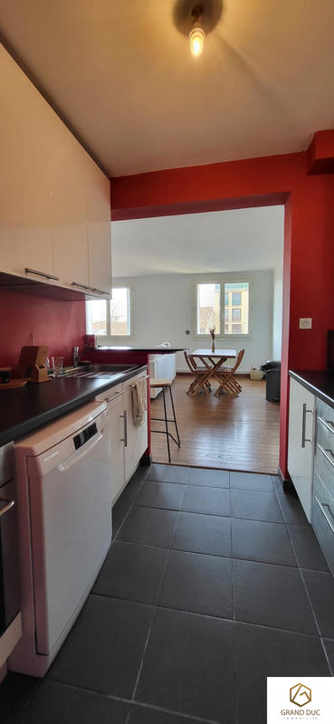 Appartement - 60 m² - 3 pièces