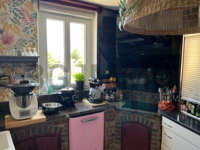 Maison - 153 m² - 5 pièces