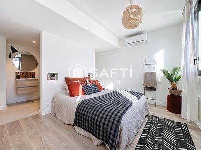 Maison - 170 m² - 6 pièces