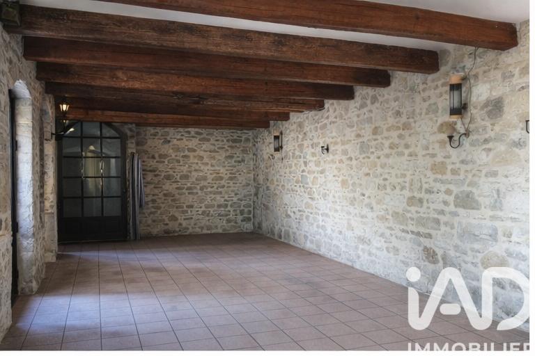Maison de village - 220 m² - 5 pièces