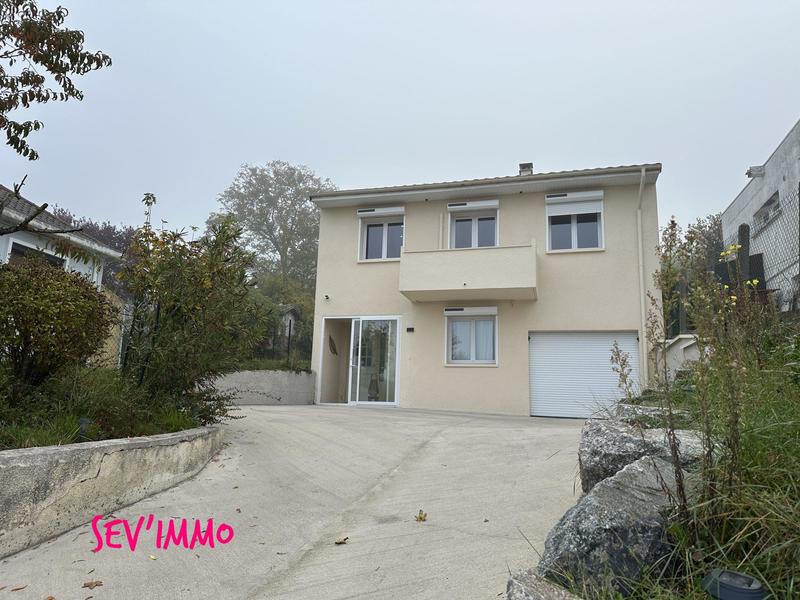 Maison - 128 m² - 5 pièces