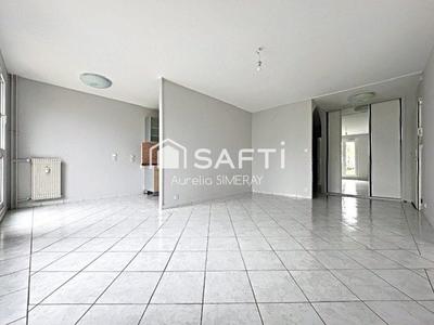 Appartement - 76 m² - 4 pièces