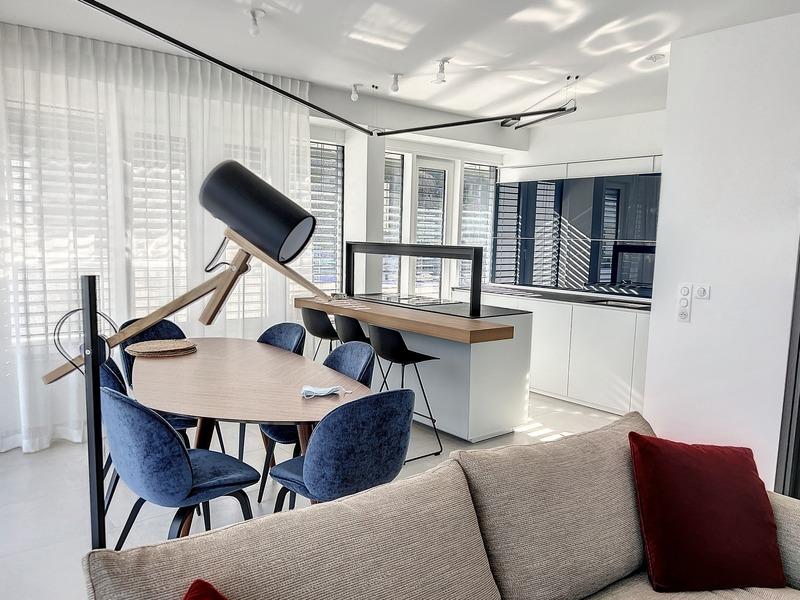 Appartement - 120 m² - 4 pièces