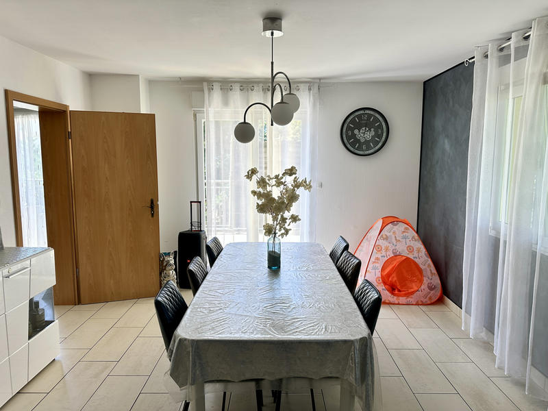 Maison - 140 m² - 6 pièces