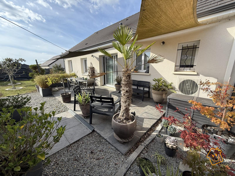 Maison contemporaine - 106 m² - 7 pièces