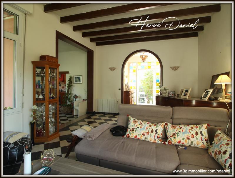 Villa - 182 m² - 7 pièces