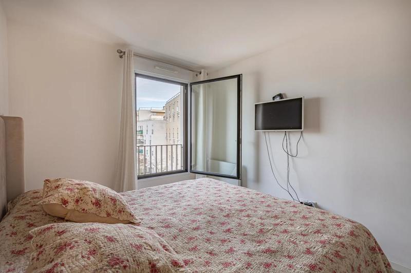 Appartement - 85 m² - 4 pièces