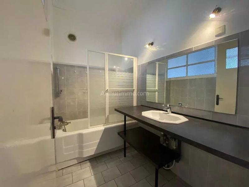 Appartement - 63 m² - 2 pièces