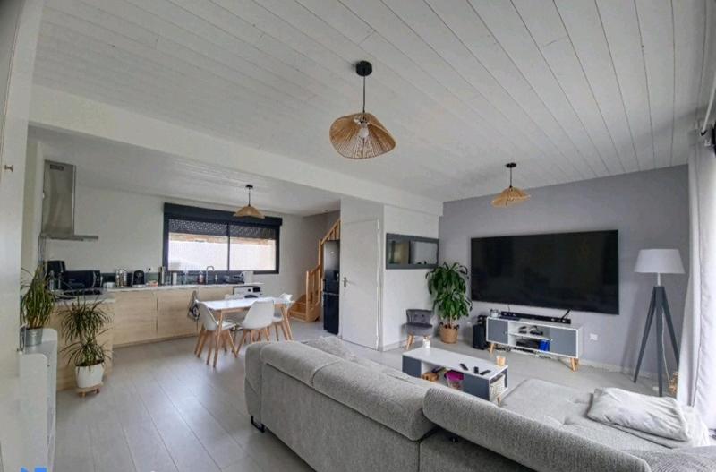 Maison - 70 m² - 3 pièces