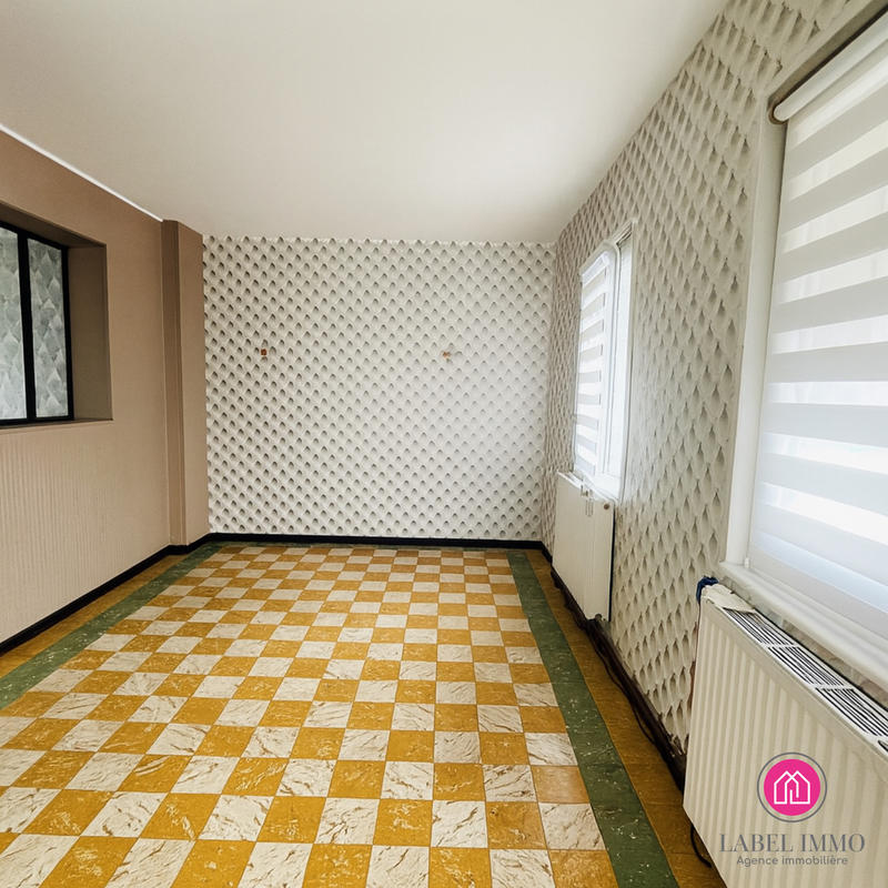 Maison - 97 m² - 6 pièces