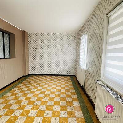 Maison - 97 m² - 6 pièces