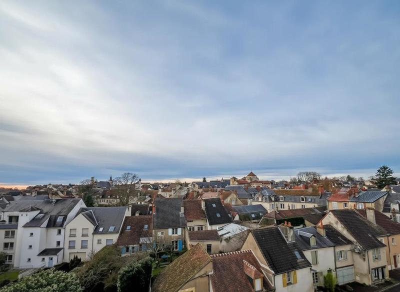 Appartement - 81 m² - 4 pièces