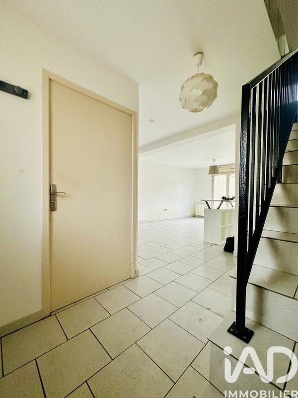 Maison - 98 m² - 4 pièces