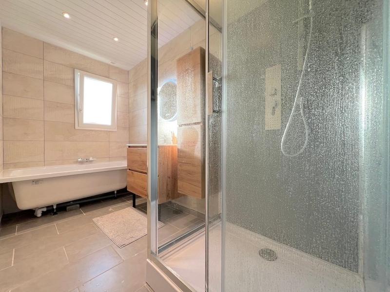 Maison - 107 m² - 5 pièces