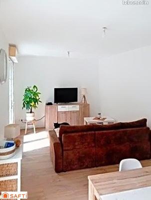 Maison - 85 m² - 3 pièces