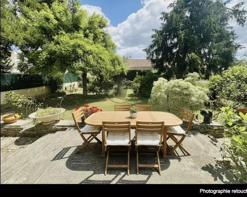 Maison - 85 m² - 4 pièces