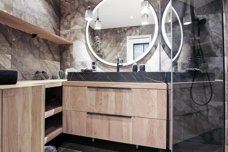 Appartement - 81 m² - 3 pièces