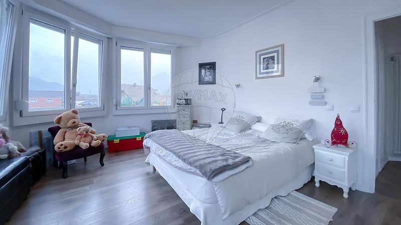 Appartement - 88 m² - 3 pièces