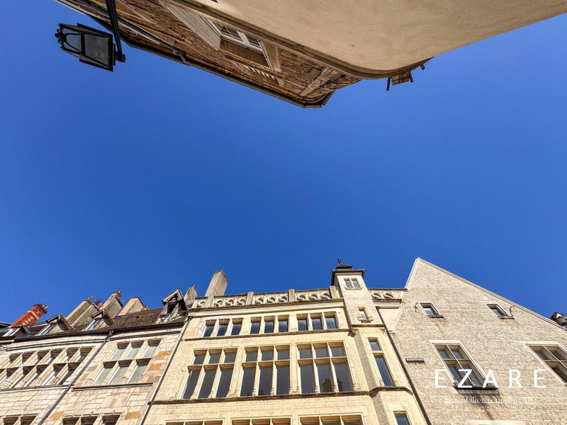 Appartement - 178 m² - 5 pièces