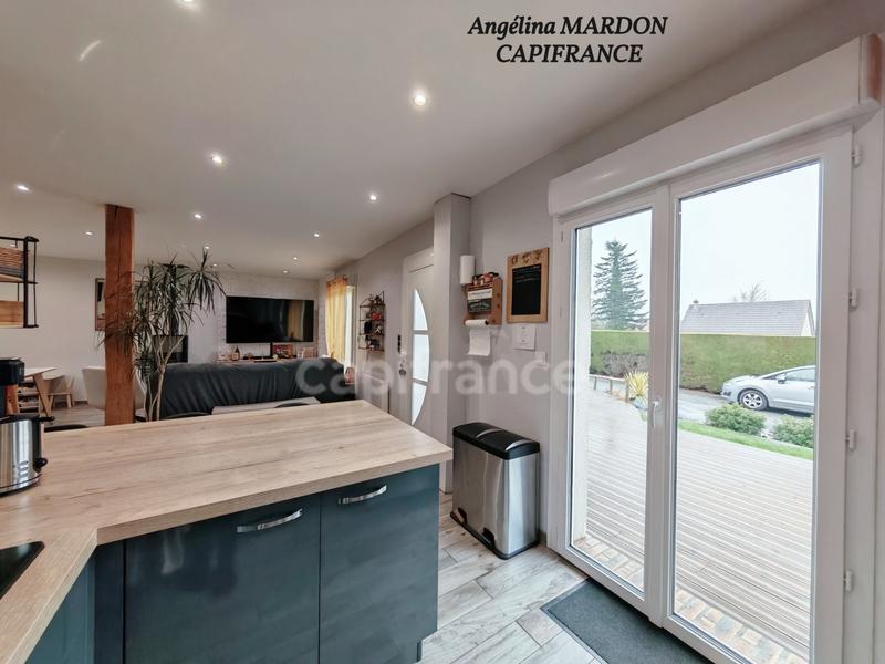 Maison - 93 m² - 5 pièces