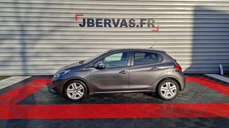 Peugeot 208 Bluehdi 100 s&amp;S Signature