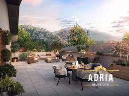 Appartement - 90 m² - 4 pièces