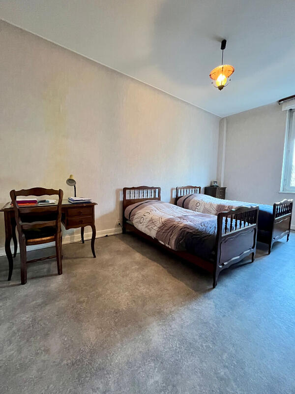 Appartement - 83 m² - 4 pièces