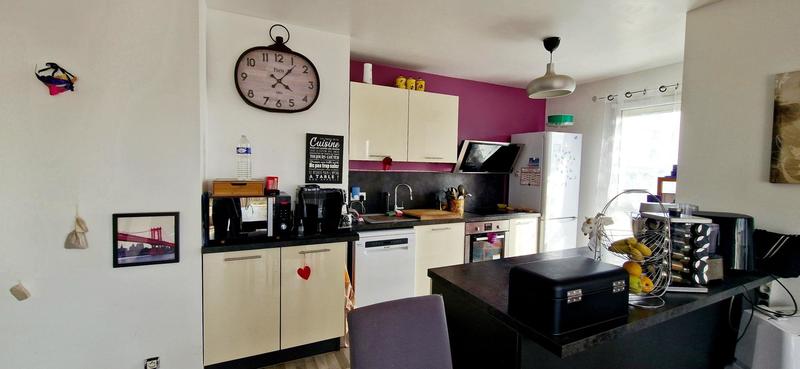 Appartement - 92 m² - 5 pièces