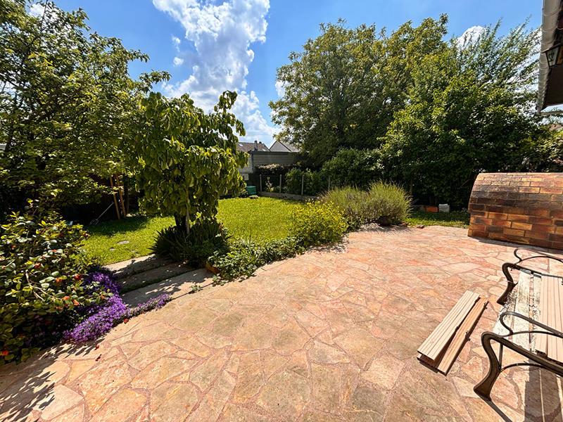 Maison - 105 m² - 6 pièces