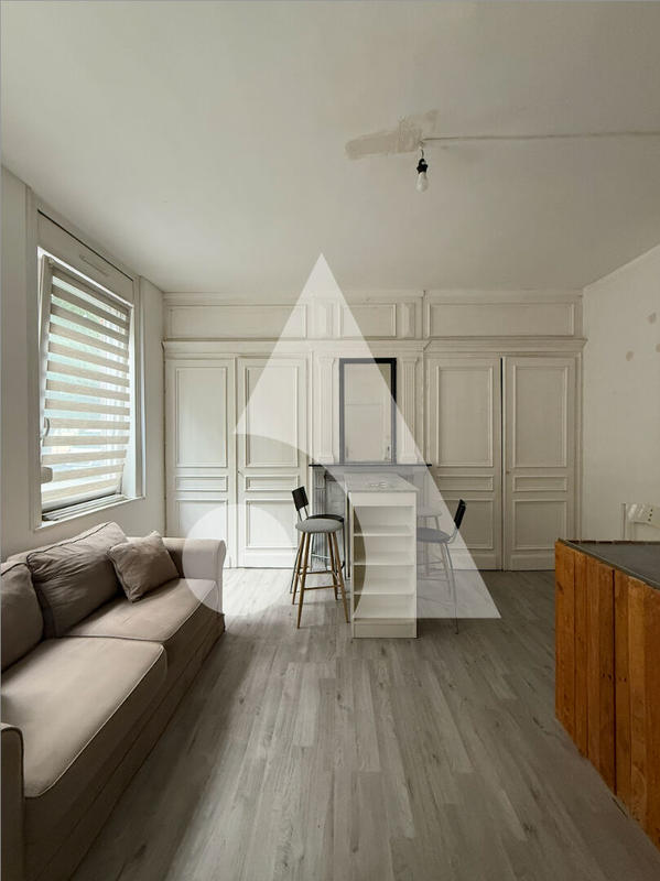 Immeuble - 5 pièces