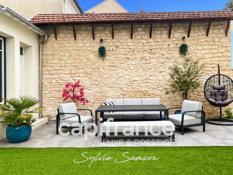 Maison bourgeoise - 165 m² - 8 pièces