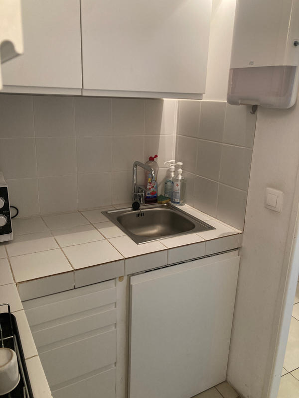 Local commercial - 73 m² - 6 pièces