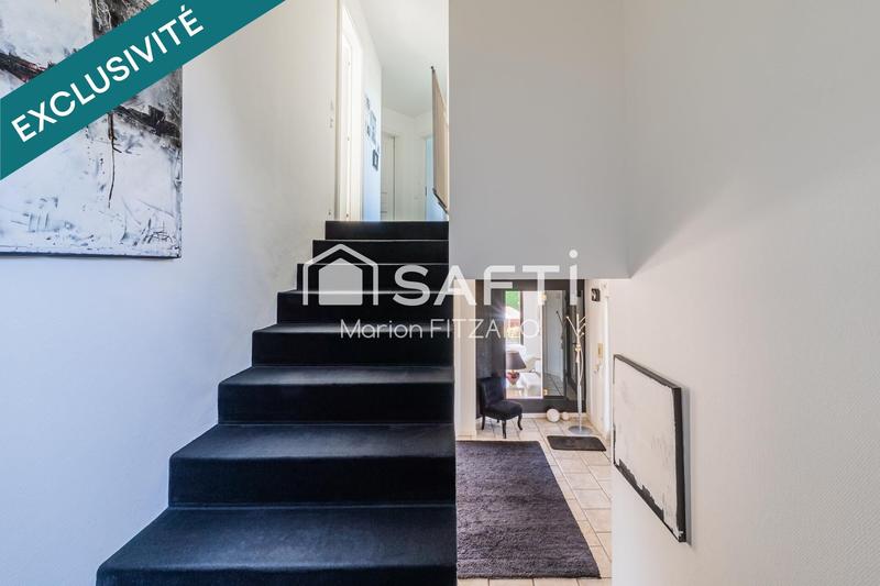 Maison - 199 m² - 5 pièces