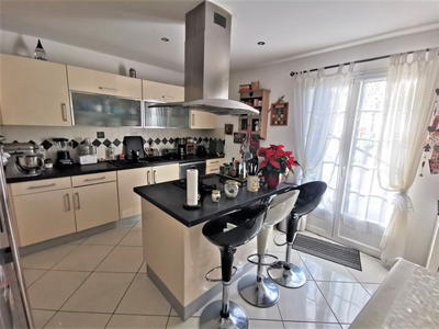 Maison - 160 m² - 6 pièces