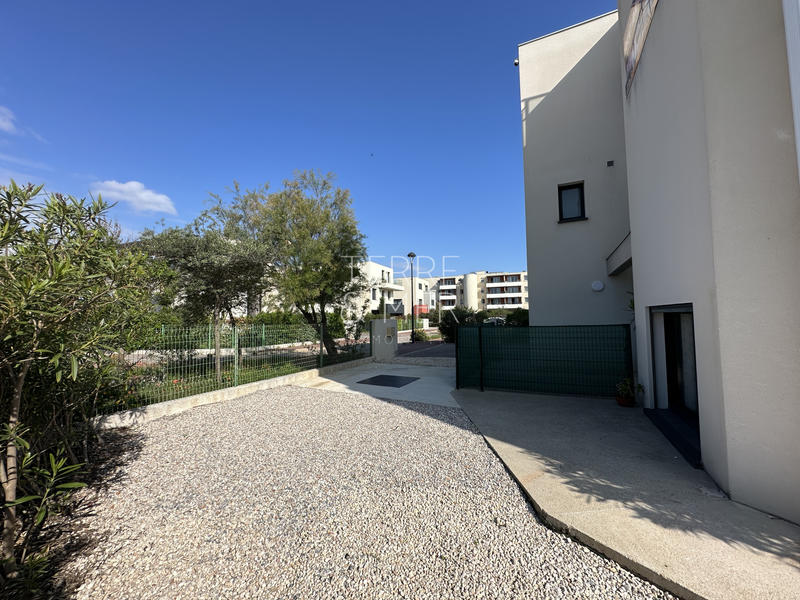 Maison - 179 m² - 7 pièces