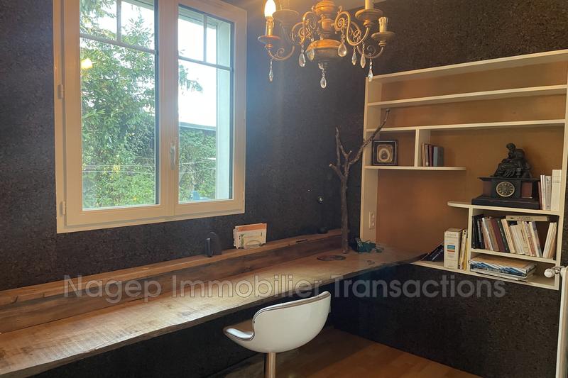 Propriété - 206 m² - 9 pièces