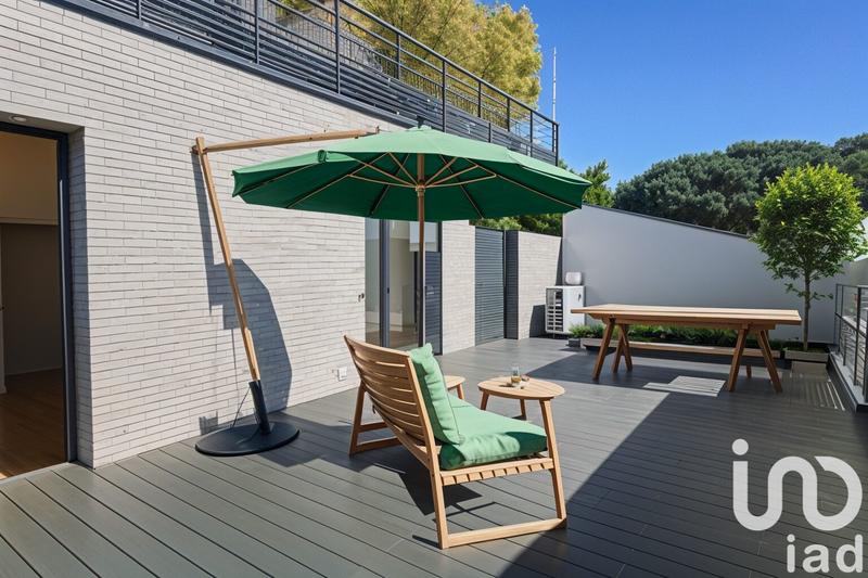 Appartement - 100 m² - 4 pièces