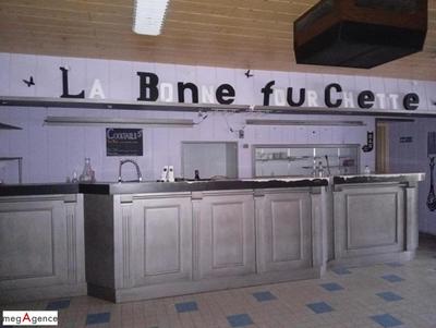 Maison de village - 268 m² - 8 pièces