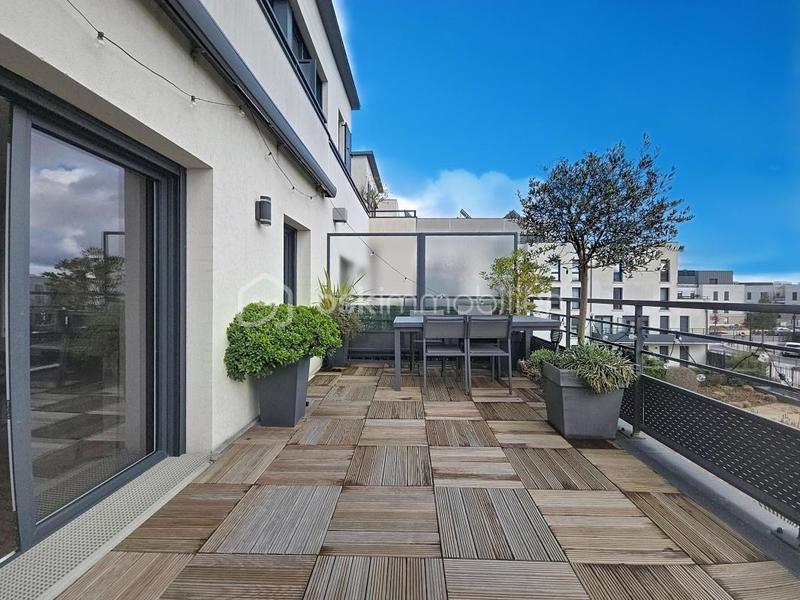 Appartement - 75 m² - 4 pièces